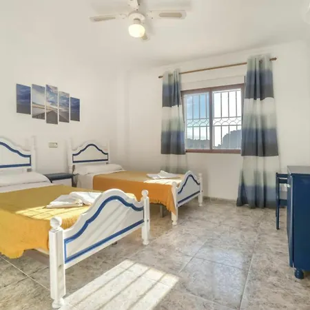 Villa In - 104270 By Mo Calpe