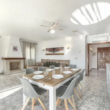 Villa In - 104270 By Mo Calpe